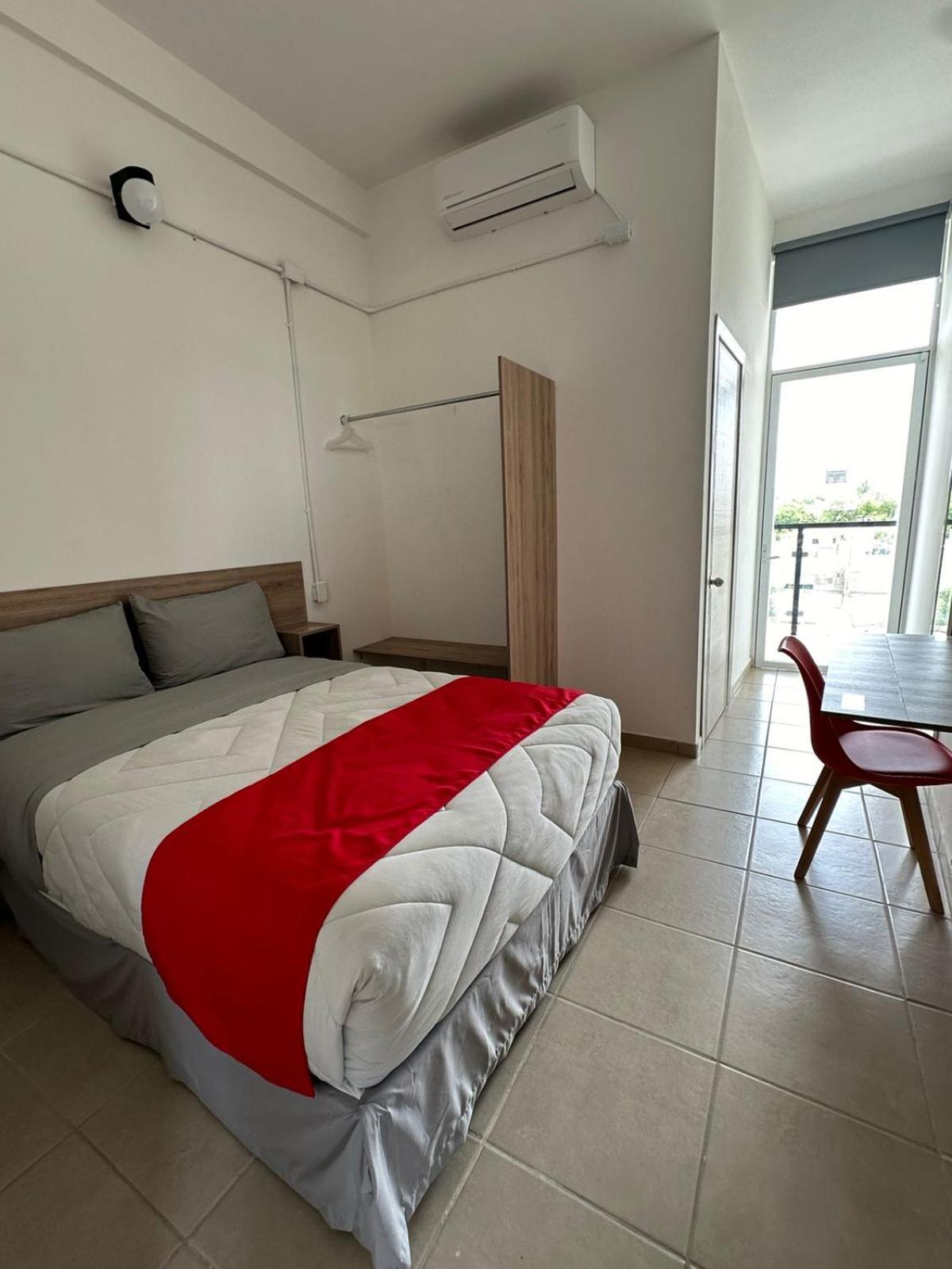 Hotel Plaza Centenario Juan Aldama Extérieur photo